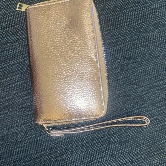 Wallet - Picture 3 of 4